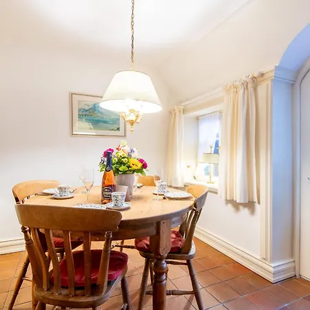 Friesenhaus Kaeptn Hahn Hausteil 05 Semesterbostad Westerland